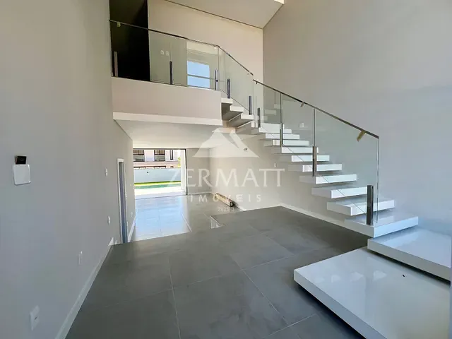 Casa com 420m² 4 quartos e 5 banheiros, à venda, no bairro Ponta Aguda em Blumenau