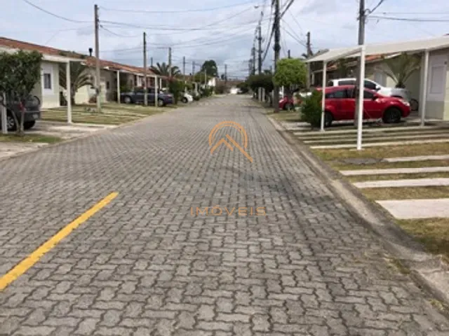 Casa 3 quartos e 2 banheiros, à venda, no bairro Três Vendas em Pelotas
