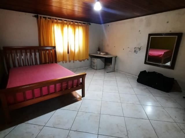 Casa com 140m² 2 quartos e 2 banheiros, à venda, no bairro Granja dos Cavaleiros em Macaé