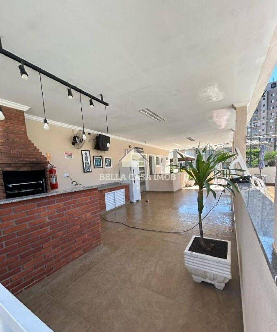 Casa à venda com 3 quartos, 120m² - Foto 2