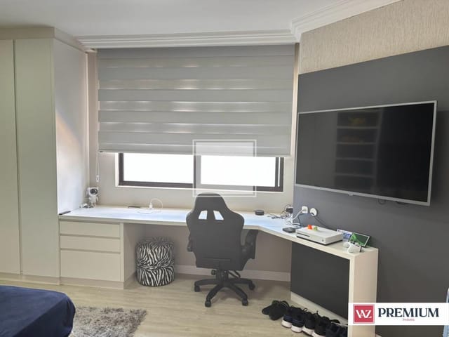 Casa com 495m² 3 quartos e 4 banheiros, à venda, no bairro Estrela em Ponta Grossa