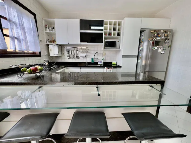 Casa com 450m² 3 quartos e 4 banheiros, à venda, no bairro Engenho do Mato em Niterói