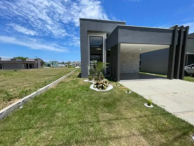 Casa 3 quartos e 3 banheiros, à venda, no bairro São José de Imbassai em Maricá