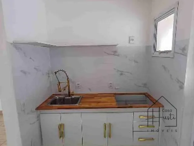 Casa com 62m² 2 quartos e 2 banheiros, à venda, no bairro Água Espraiada (Caucaia do Alto) em Cotia