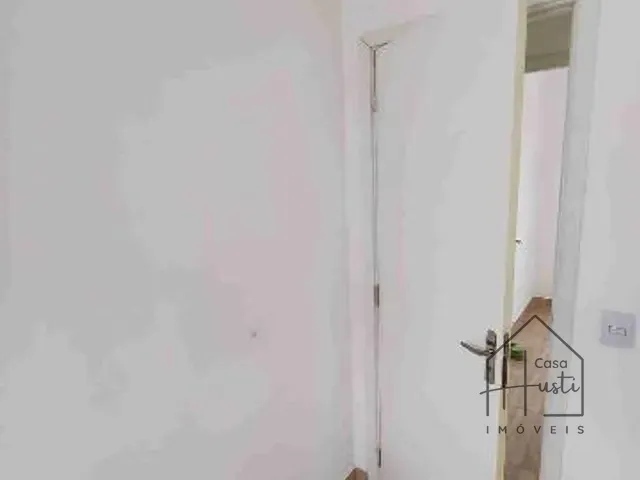 Casa com 62m² 2 quartos e 2 banheiros, à venda, no bairro Água Espraiada (Caucaia do Alto) em Cotia