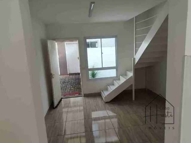 Casa com 62m² 2 quartos e 2 banheiros, à venda, no bairro Água Espraiada (Caucaia do Alto) em Cotia