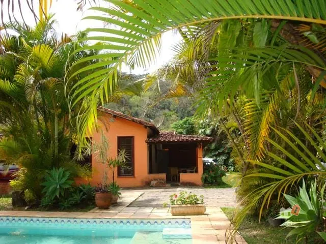 Casa à venda, no bairro Pedro do Rio em Petrópolis