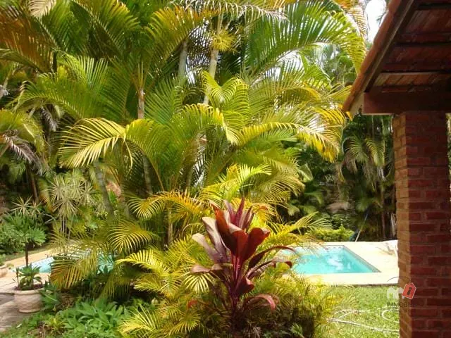 Casa à venda, no bairro Pedro do Rio em Petrópolis