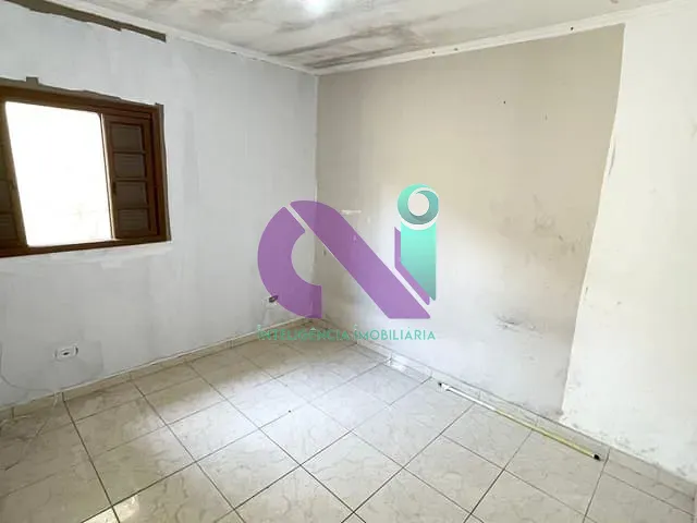 Casa com 125m² 2 quartos e 1 banheiro, à venda, no bairro Piratininga em Osasco