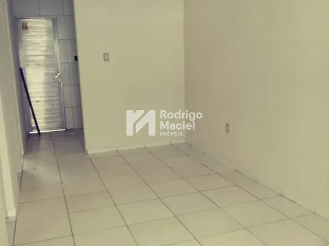 Casa com 40m² 2 quartos e 1 banheiro, à venda, no bairro Iputinga em Recife