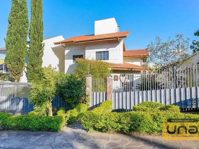 Casa com 432m² 5 quartos e 5 banheiros, à venda, no bairro Mossunguê em Curitiba