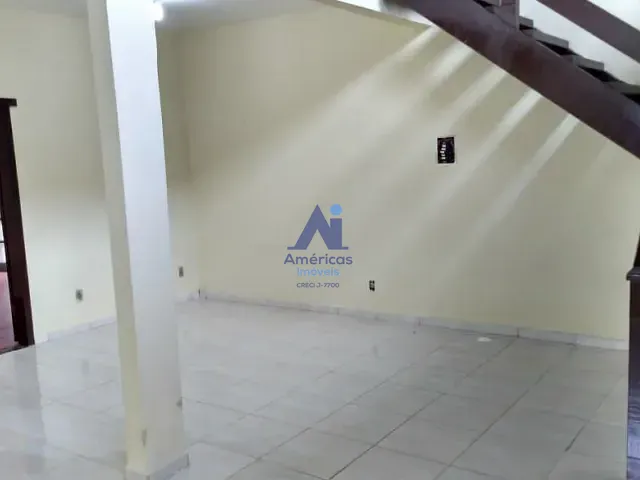 Casa 4 quartos e 2 banheiros, à venda, no bairro Vargem Pequena em Rio de Janeiro