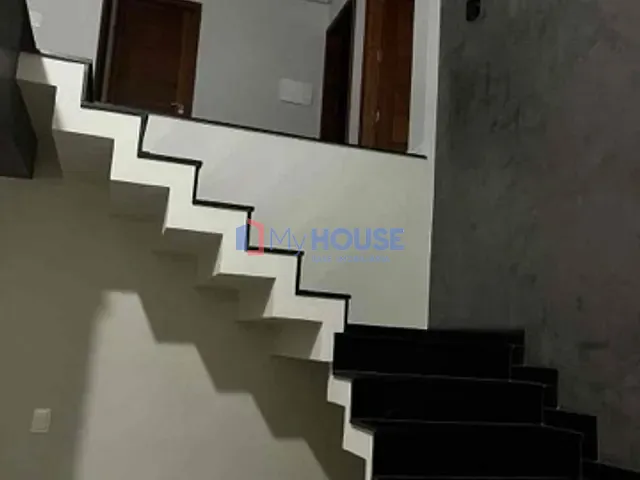 Casa com 180m² 4 quartos e 3 banheiros, à venda, no bairro Hernani Sá em Ilhéus