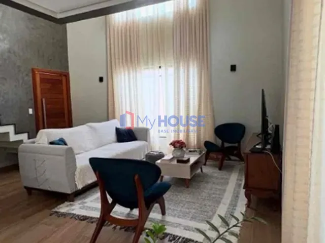 Casa com 180m² 4 quartos e 3 banheiros, à venda, no bairro Hernani Sá em Ilhéus
