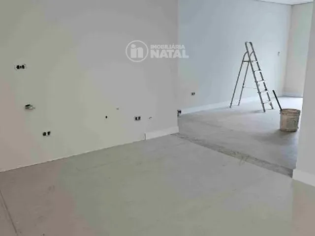 Casa com 250m² 3 quartos e 3 banheiros, à venda, no bairro Gleba Esperança em Londrina