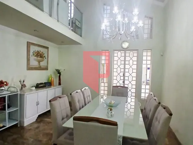 Casa 4 quartos e 3 banheiros, à venda, no bairro Alto Caiçaras em Belo Horizonte