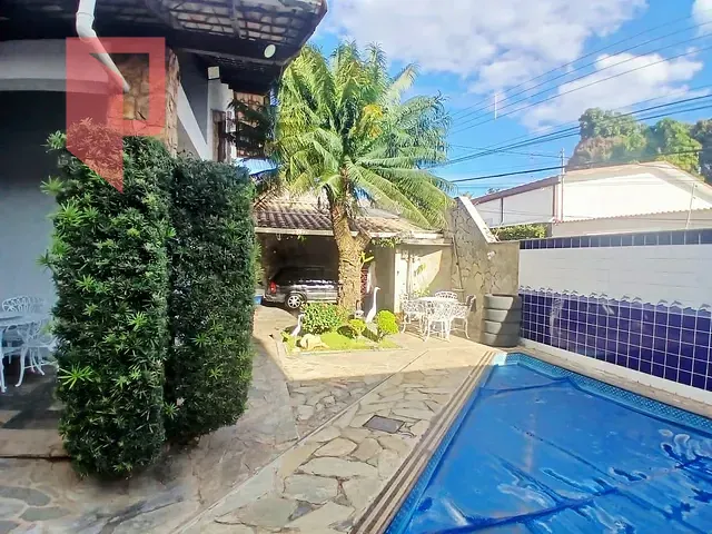 Casa 4 quartos e 3 banheiros, à venda, no bairro Alto Caiçaras em Belo Horizonte