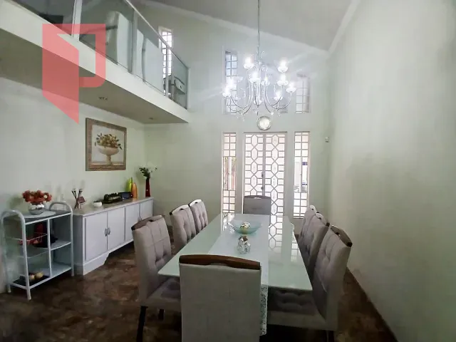 Casa 4 quartos e 3 banheiros, à venda, no bairro Alto Caiçaras em Belo Horizonte