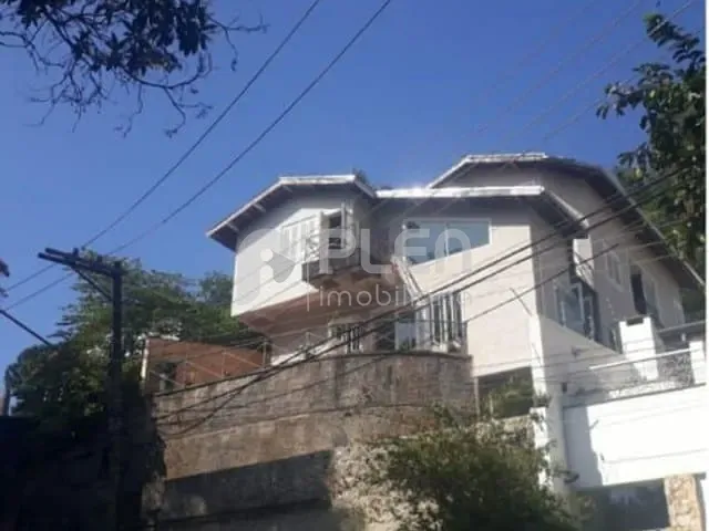 Casa 4 quartos e 6 banheiros, à venda, no bairro Tremembe em São Paulo