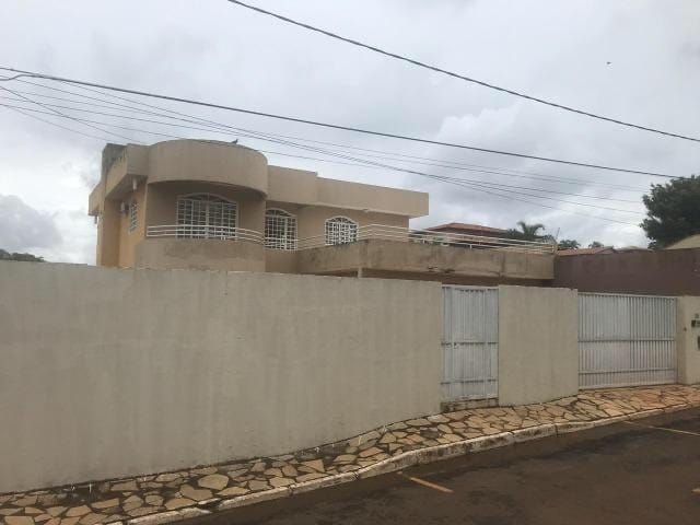 https://static.arboimoveis.com.br/CA0276_QCI/casa-a-venda-quartos-suites-vagas-setor-habitacional-vicente-pires-brasiliadf1619605972889ovdkn.jpg
