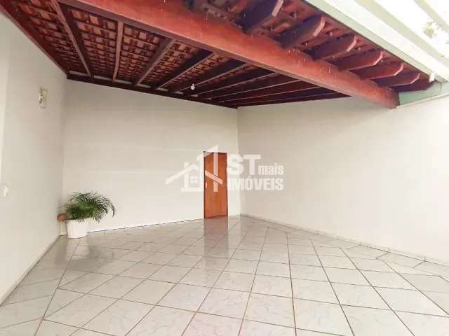 Casa com 200m² 3 quartos e 1 banheiro, à venda, no bairro Jd Ipe em Andradas