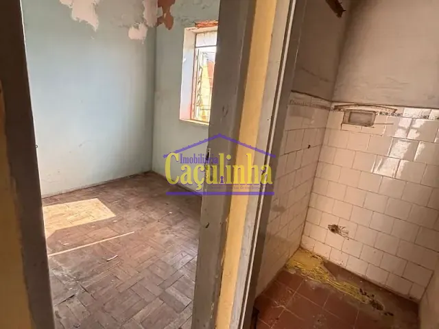Casa com 360m², à venda, no bairro Centro em Barra do Piraí