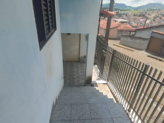 Casa com 125m², à venda, no bairro Rua Assembleia  em Cambuí