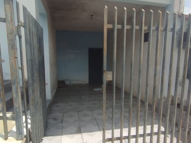 Casa com 125m², à venda, no bairro Rua Assembleia  em Cambuí