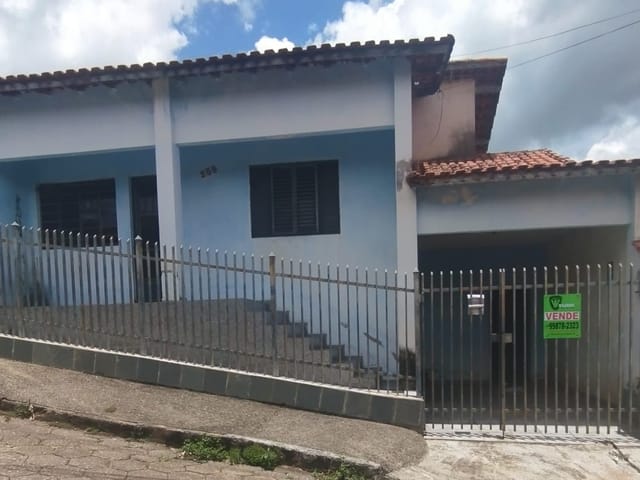 Casa com 125m², à venda, no bairro Rua Assembleia  em Cambuí