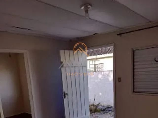 Casa 4 quartos e 2 banheiros, à venda, no bairro Fragata em Pelotas
