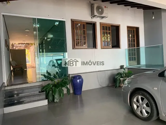 Casa 4 quartos e 4 banheiros, à venda, no bairro Jardim Brasil em Bauru