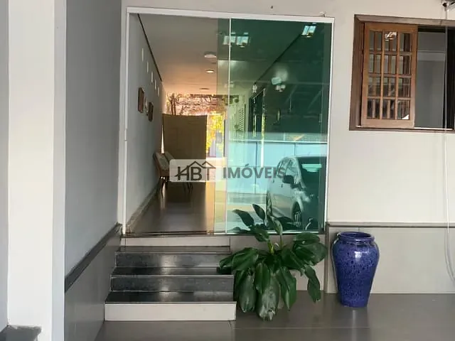 Casa 4 quartos e 4 banheiros, à venda, no bairro Jardim Brasil em Bauru
