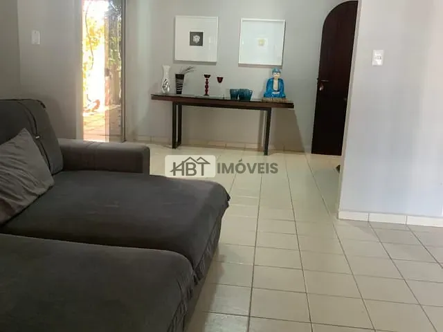 Casa 4 quartos e 4 banheiros, à venda, no bairro Jardim Brasil em Bauru