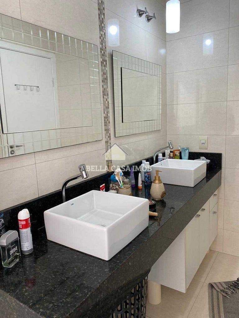 Casa à venda com 3 quartos, 200m² - Foto 9