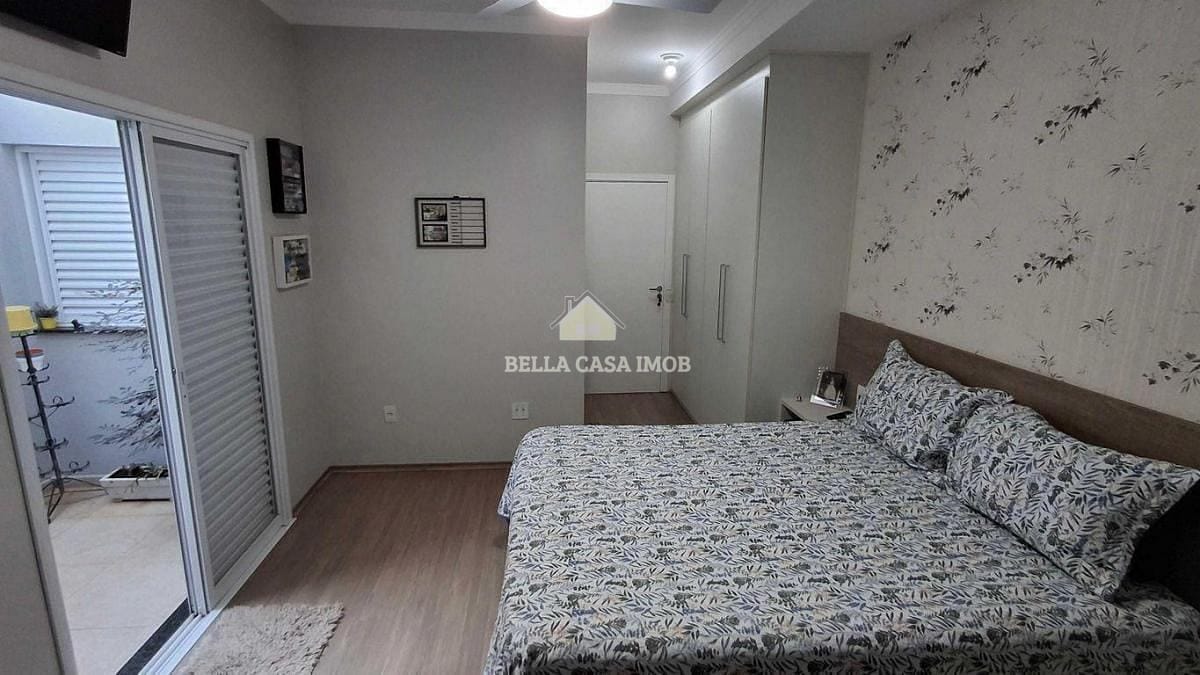 Casa à venda com 3 quartos, 200m² - Foto 7