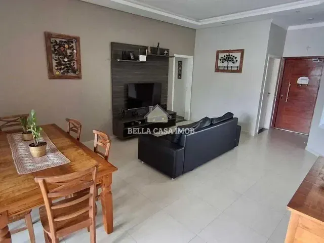 Casa com 300m² 3 quartos e 3 banheiros, à venda, no bairro Parque Esplanada em Votorantim
