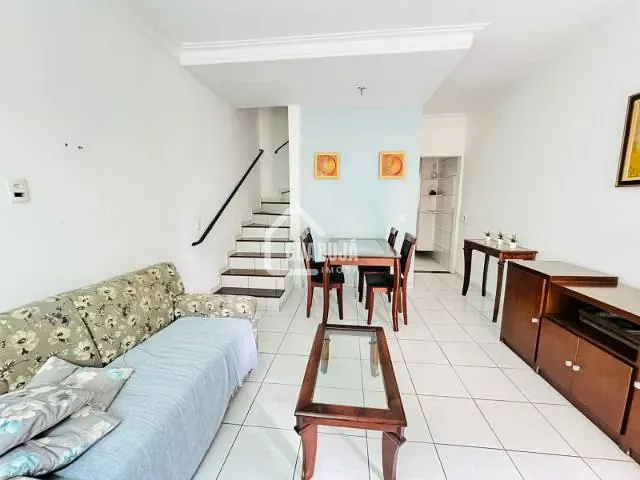 Casa com 65m² 2 quartos e 2 banheiros, à venda, no bairro Jardim Las Palmas em Guarujá