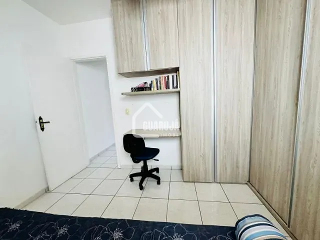 Casa com 65m² 2 quartos e 2 banheiros, à venda, no bairro Jardim Las Palmas em Guarujá