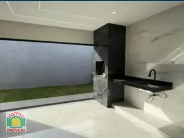 Casa com 300m² 3 quartos e 3 banheiros, à venda, no bairro Residencial Cerejeiras em Anápolis