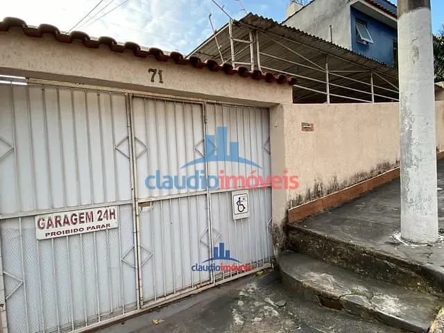 Casa 3 quartos e 1 banheiro, à venda, no bairro Ano Bom em Barra Mansa
