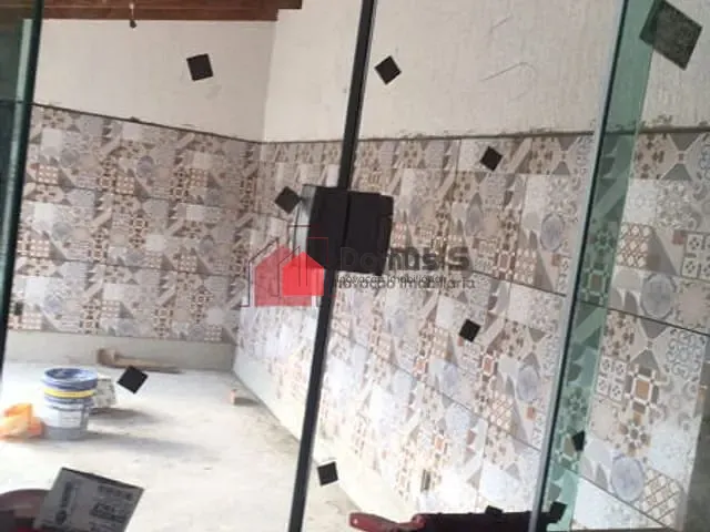 Casa com 250m², à venda, no bairro Centro em Potim