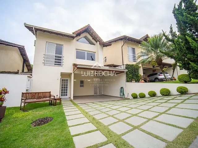 Casa com 260m² 3 quartos e 4 banheiros, à venda, no bairro Pinus Park em Cotia