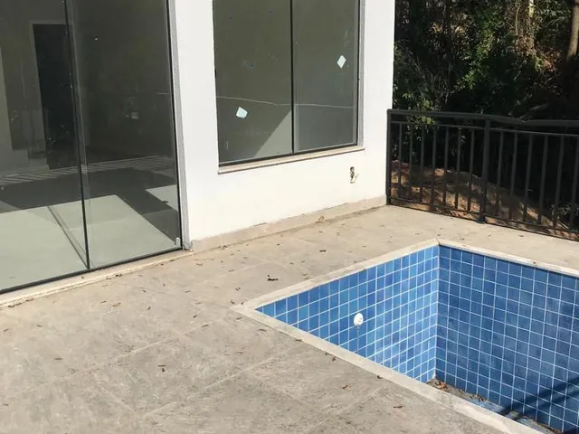 Casa com 129m² 3 quartos e 2 banheiros, à venda, no bairro Itaipu em Niterói
