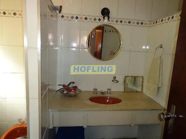 Casa com 339m² 3 quartos e 1 banheiro, à venda, no bairro Jardim Claret em Rio Claro