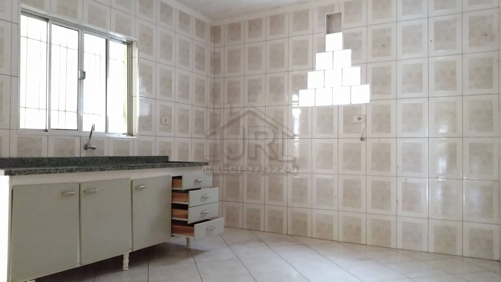 Casa, 2 quartos, 166 m² - Foto 1