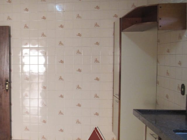 Casa com 250m² 3 quartos e 2 banheiros, para alugar, no bairro Vila Aparecida em Franca