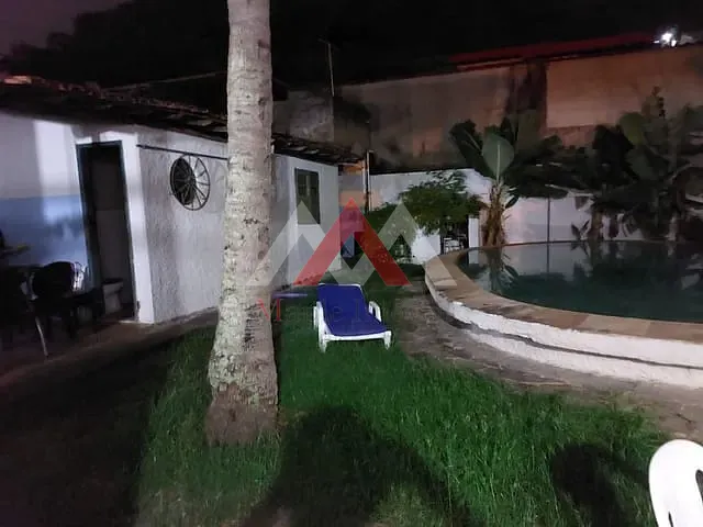 Casa com 360m² 2 quartos e 2 banheiros, à venda, no bairro Piratininga em Niterói