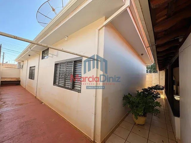 Casa com 330m² 3 quartos e 2 banheiros, à venda, no bairro Jardim Marajoara em Ituverava