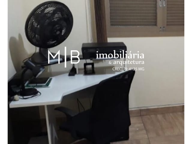 Casa 3 quartos e 2 banheiros, à venda, no bairro CENTRO em CATAGUASES