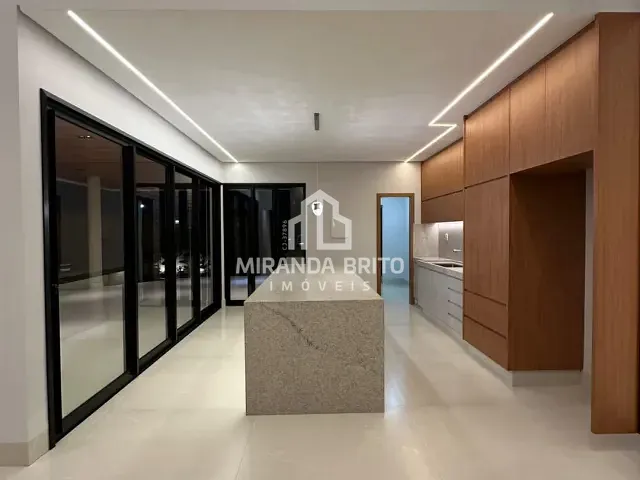 Casa 4 quartos e 5 banheiros, à venda, no bairro Vila Brasília em Aparecida de Goiânia